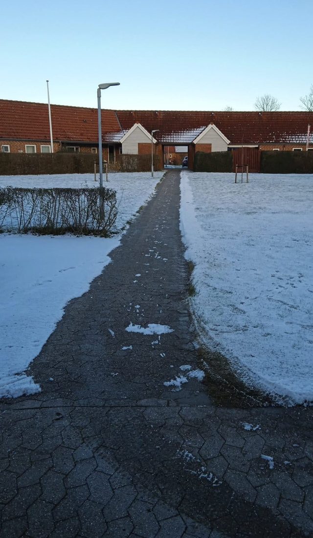 Vintertjeneste med snerydning og saltning i Odense